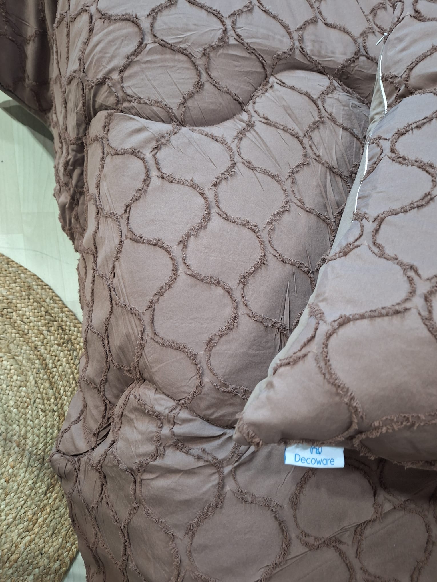Decoware Easy dekbed zonder overtrek inclusief kussensloop - Tufted Curve - bruin