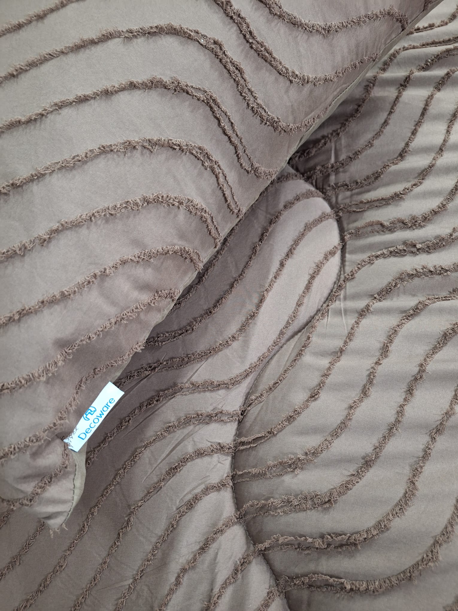 Decoware Eazsy dekbed zonder overtrek inclusief kussensloop - Tufted Waves - bruin