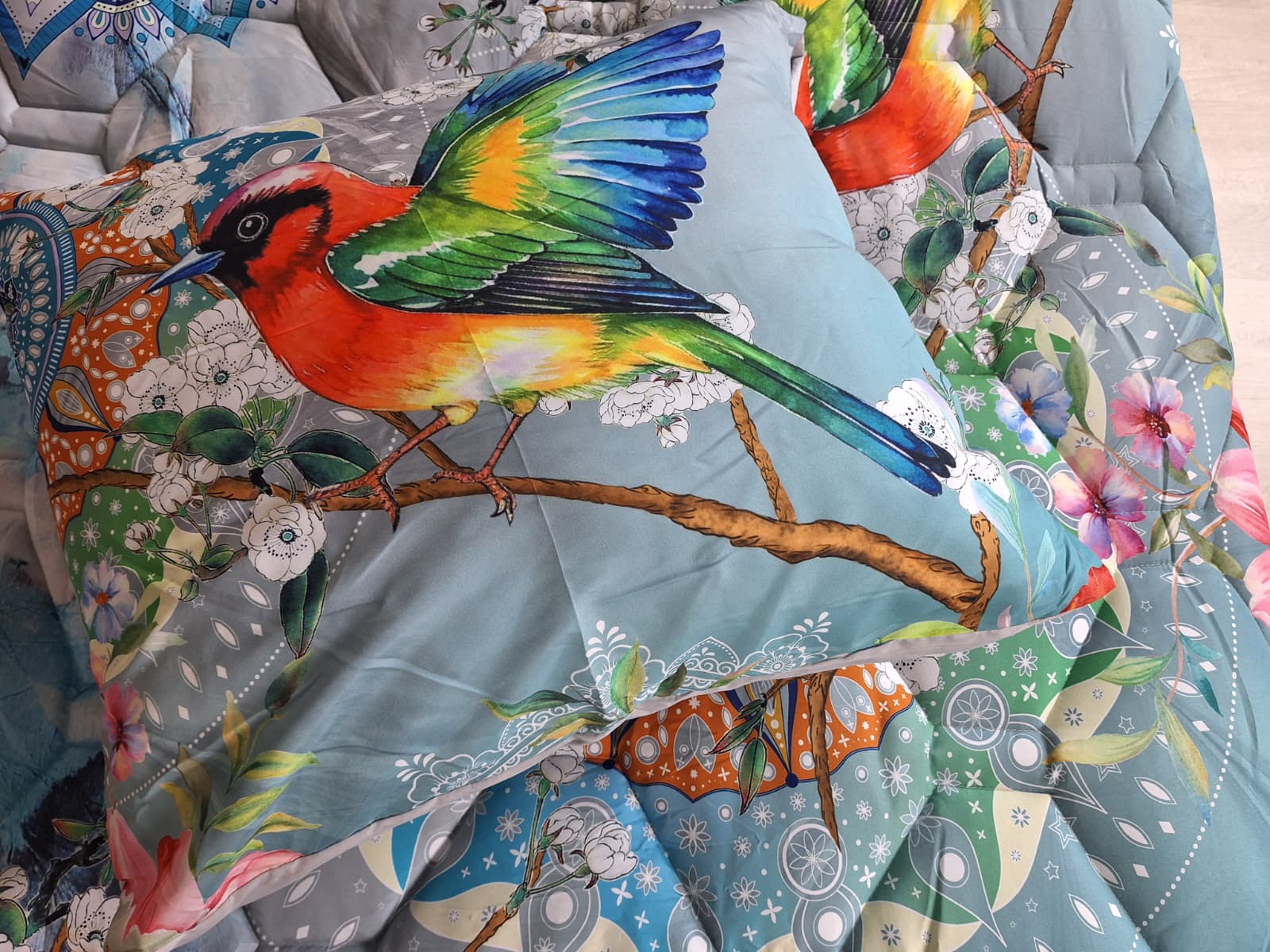 Decoware dekbed zonder overtrek inclusief kussensloop - Whispering Breeze - microvezel