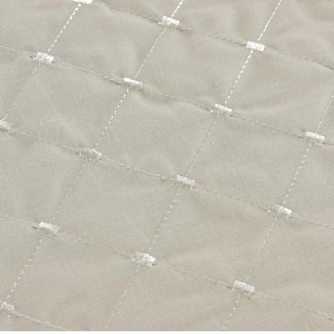 Broderie sprei Richmond - crème - 254x254 cm