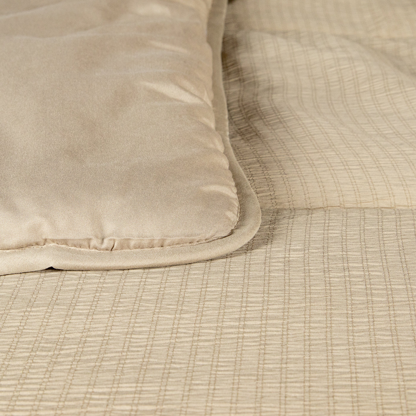 Decoware Easy dekbed zonder overtrek inclusief kussensloop - Mousseline - Taupe