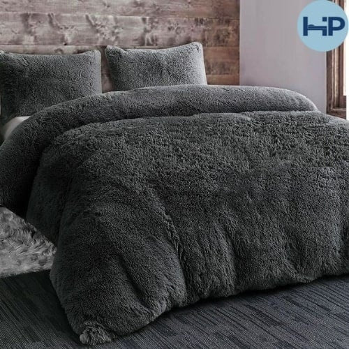 Hug & Snug fluffy / Faux fur dekbedovertrek