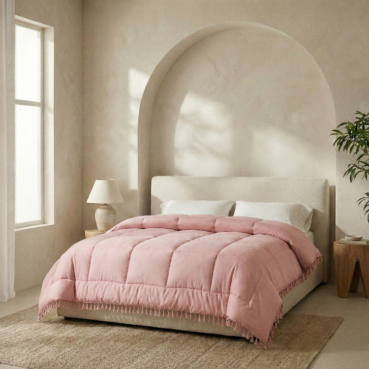 Decoware dekbed zonder overtrek incl. kussensloop - Lace trim - Roze - kameraanzicht