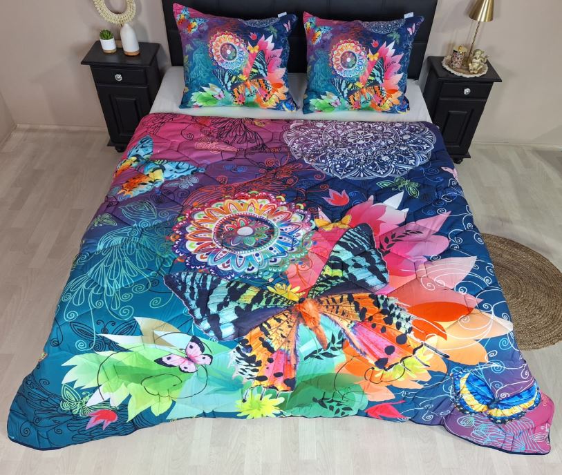 Decoware dekbed zonder overtrek inclusief kussensloop - Butterfly Kingdom - microvezel