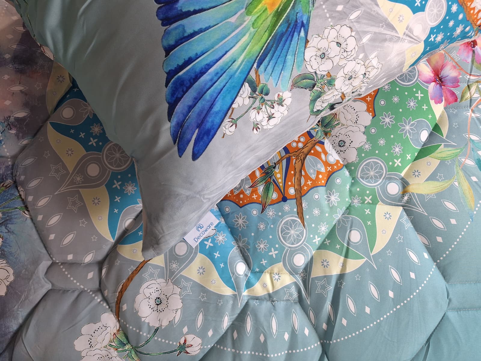 Decoware dekbed zonder overtrek inclusief kussensloop - Whispering Breeze - microvezel
