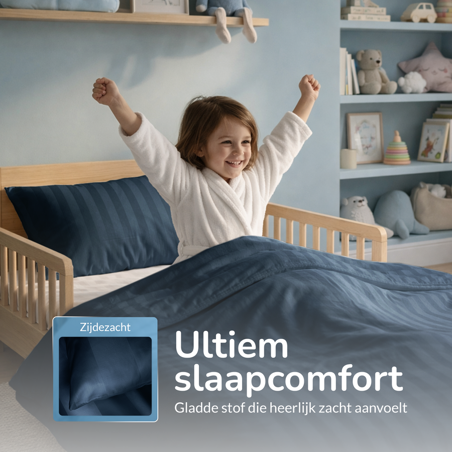 Decoware ledikant dekbedovertrek Hotelstreep - blauw - katoensatijn