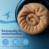 A teddy fleece hoeslaken - mink in a washing machine drum, blue water splashes, and Dutch text highlight easy care, 40°C machine washability, and hygienic cleaning. Three icons illustrate these features.