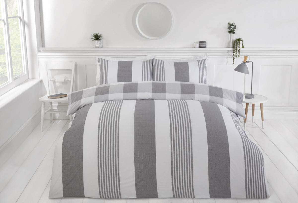 Purest Home dekbedovertrek Chambray Stripe grijs - polykatoen - Lits-jumeaux (230x220 + 2st. 50x75 cm)