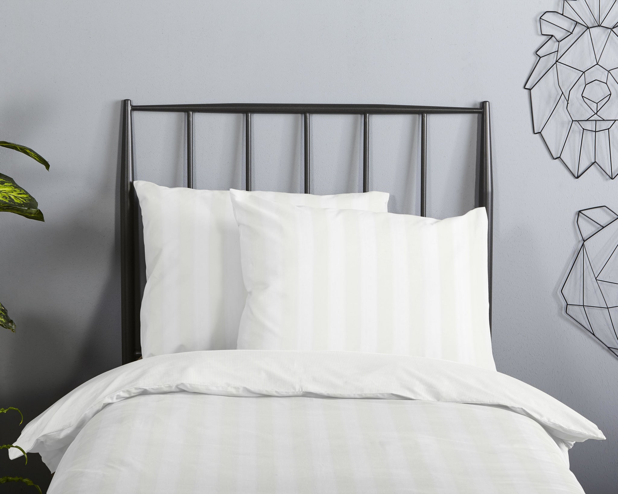 Descanso peuterbed dekbedovertrek Hotel Sevilla - Wit - katoen satijn - 120x150 + 60x70 cm