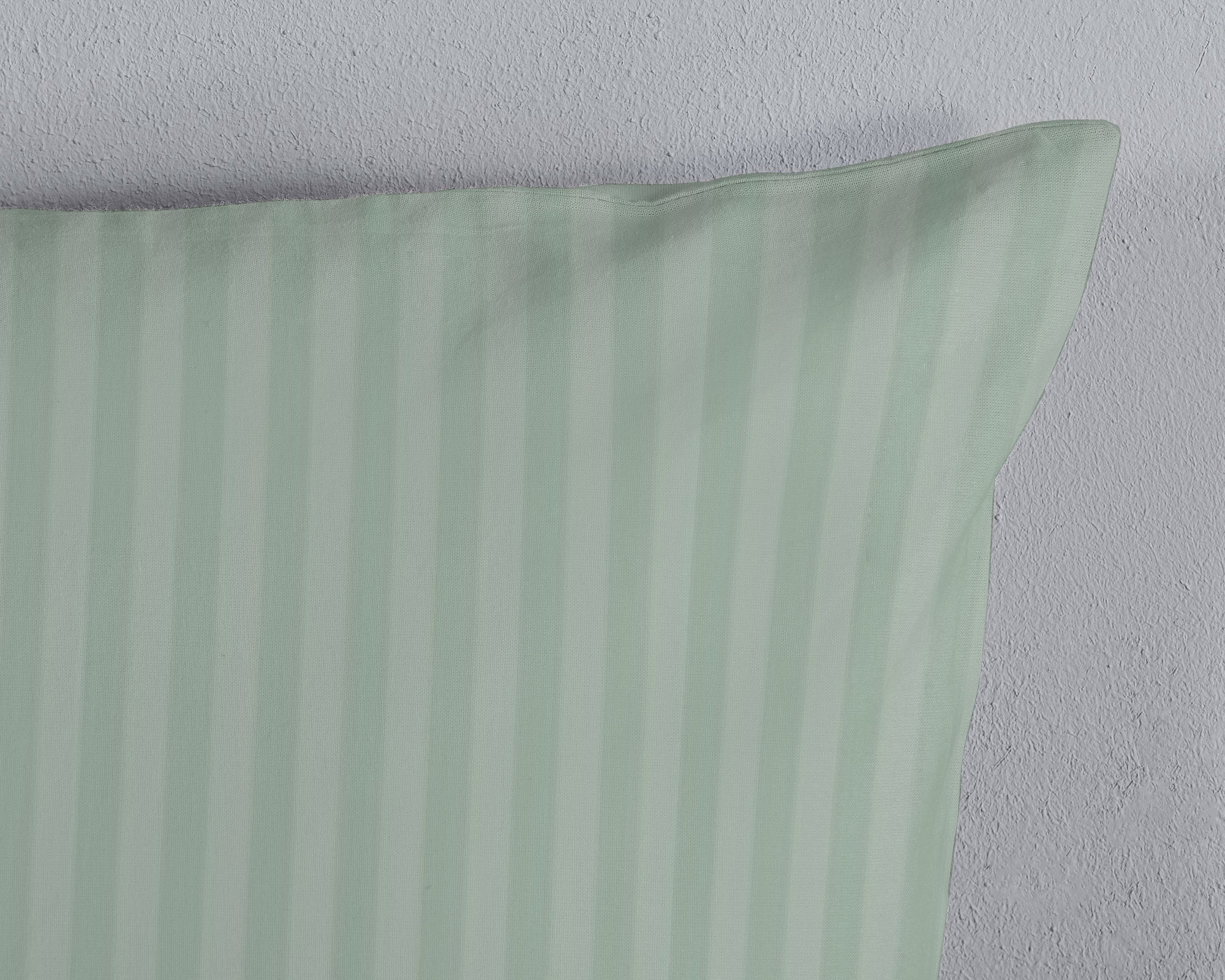 Descanso peuterbed dekbedovertrek Hotel Sevilla - Light Sage - katoen satijn - 120x150 + 60x70 cm