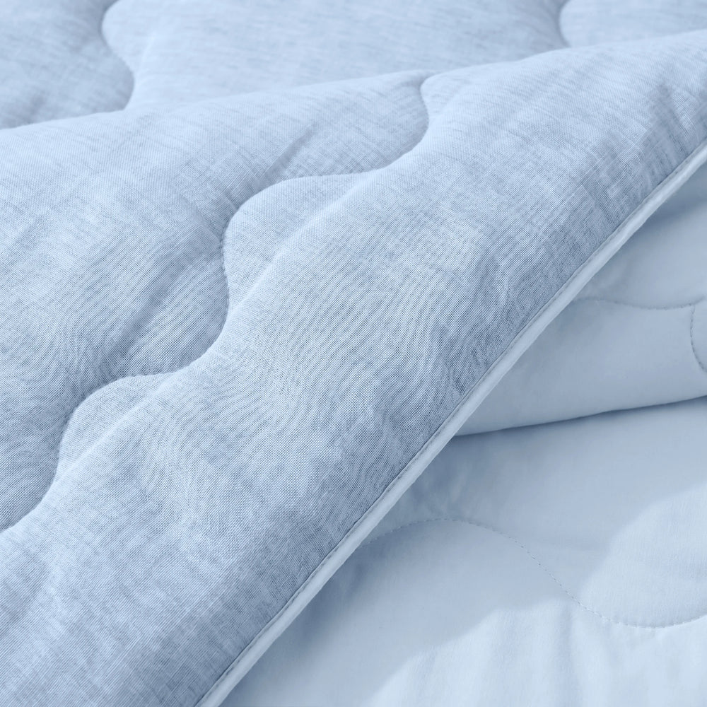 Dreamhouse verkoelend zomerdekbed zonder overtrek Blue Cell excl. kussensloop - Blauw - closeup