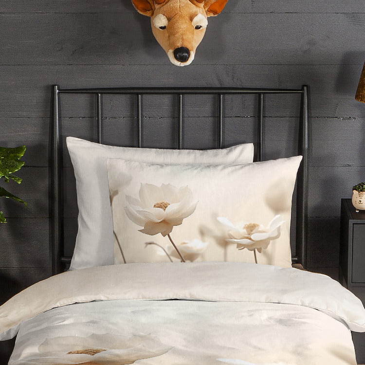 Good Morning dekbedovertrek Lilith - Flanel - impressie
