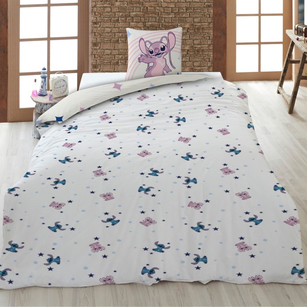 Lilo & Stitch Dekbedovertrek You are magical - polykatoen - eenpersoons (140x200 cm – 65x65 cm)