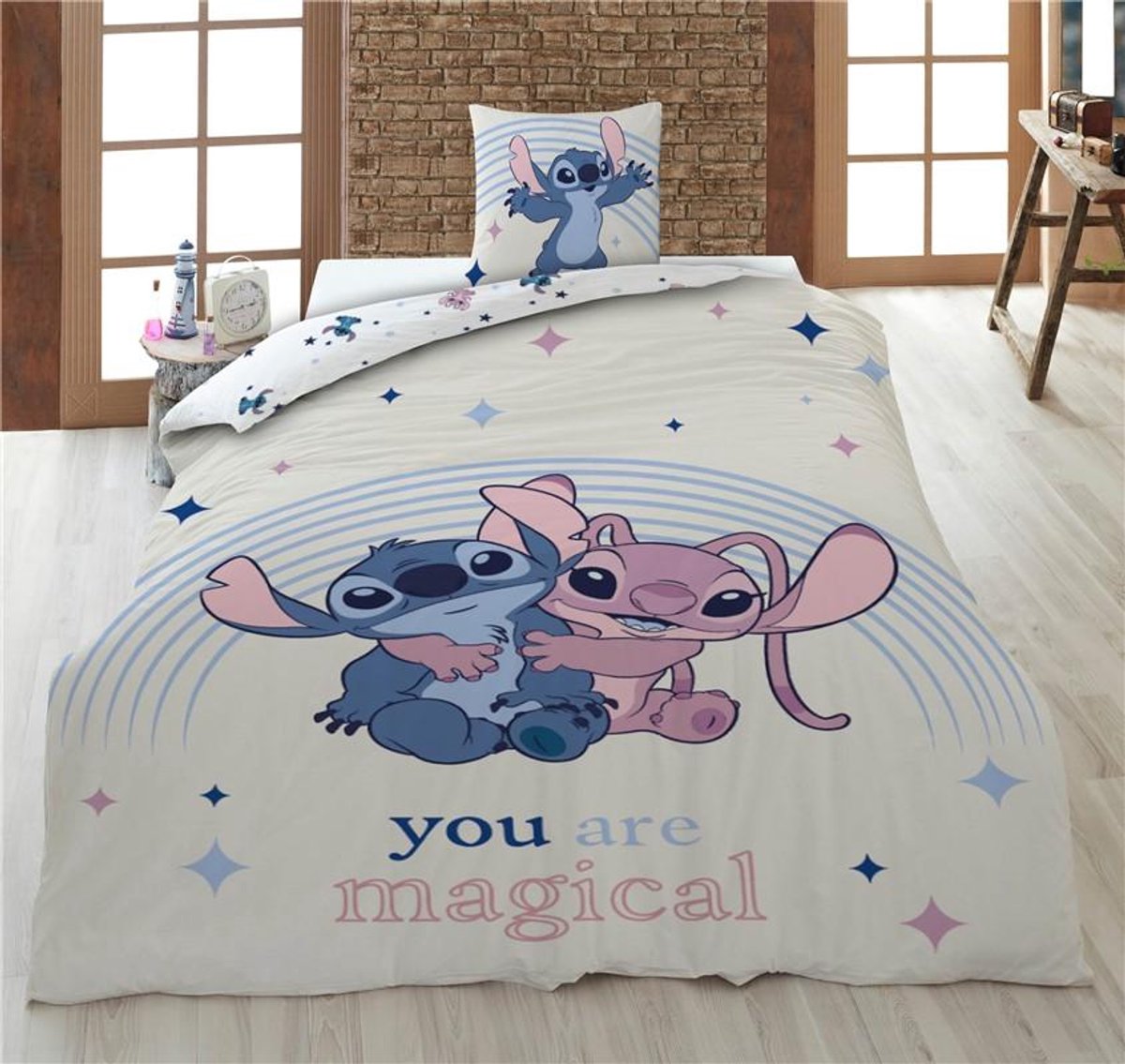 Lilo & Stitch Dekbedovertrek You are magical - polykatoen - eenpersoons (140x200 cm – 65x65 cm)