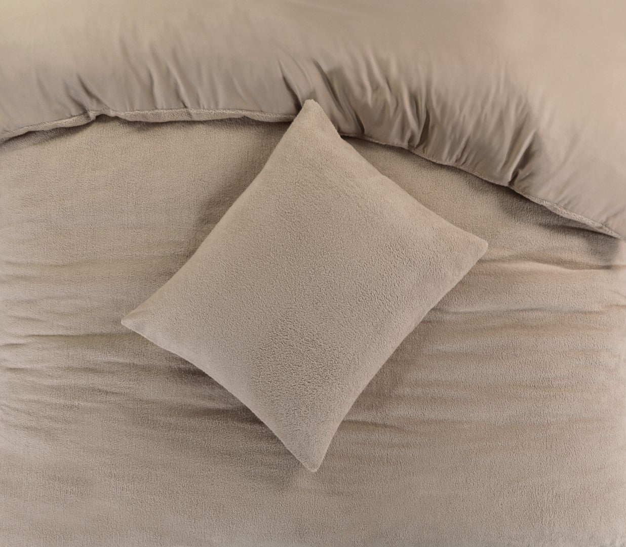 Papillon Teddy Fleece dekbedovertrek Billy - Zand