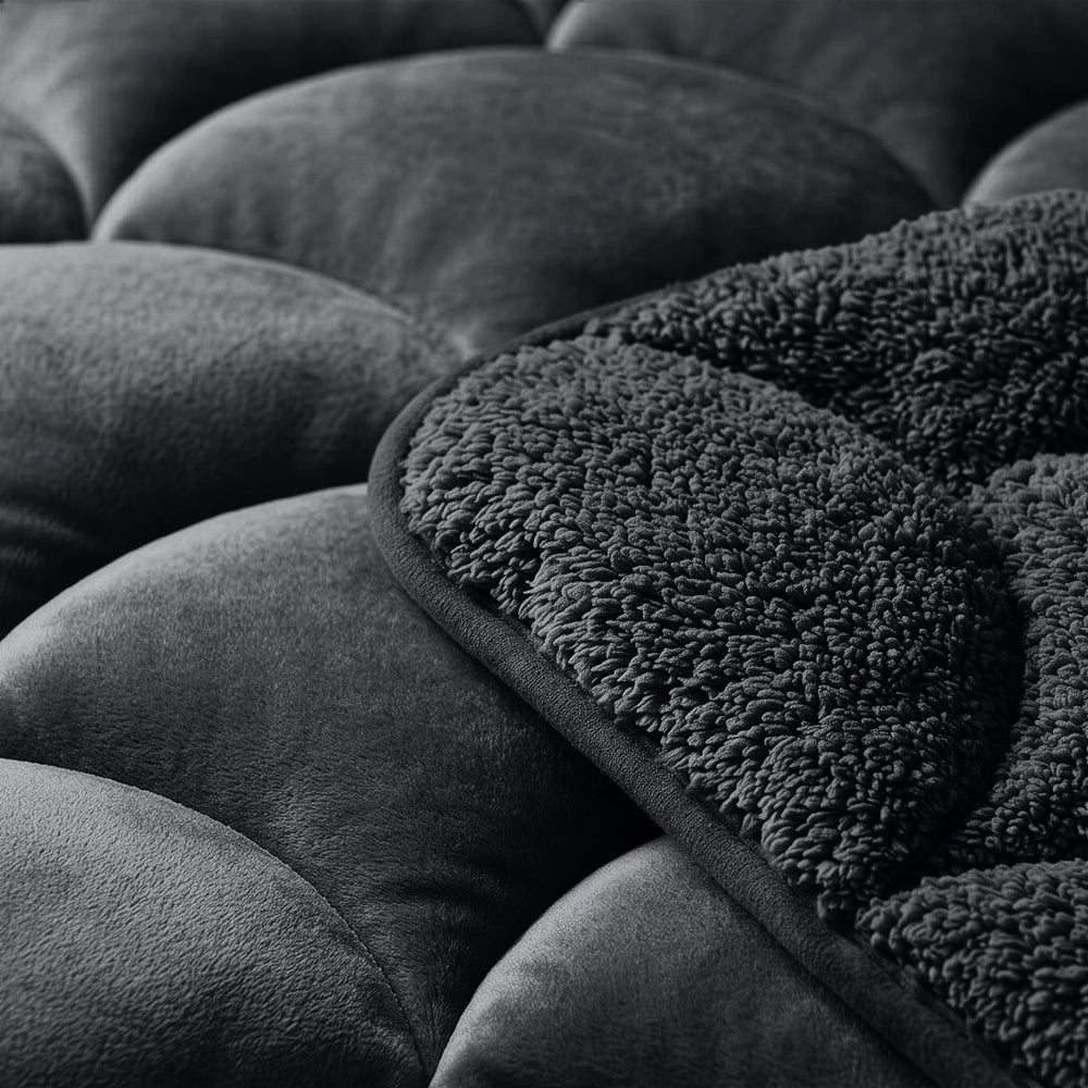 Sleeptime Lazy dekbed zonder overtrek Teddy/Velvet incl. kussensloop - Zwart