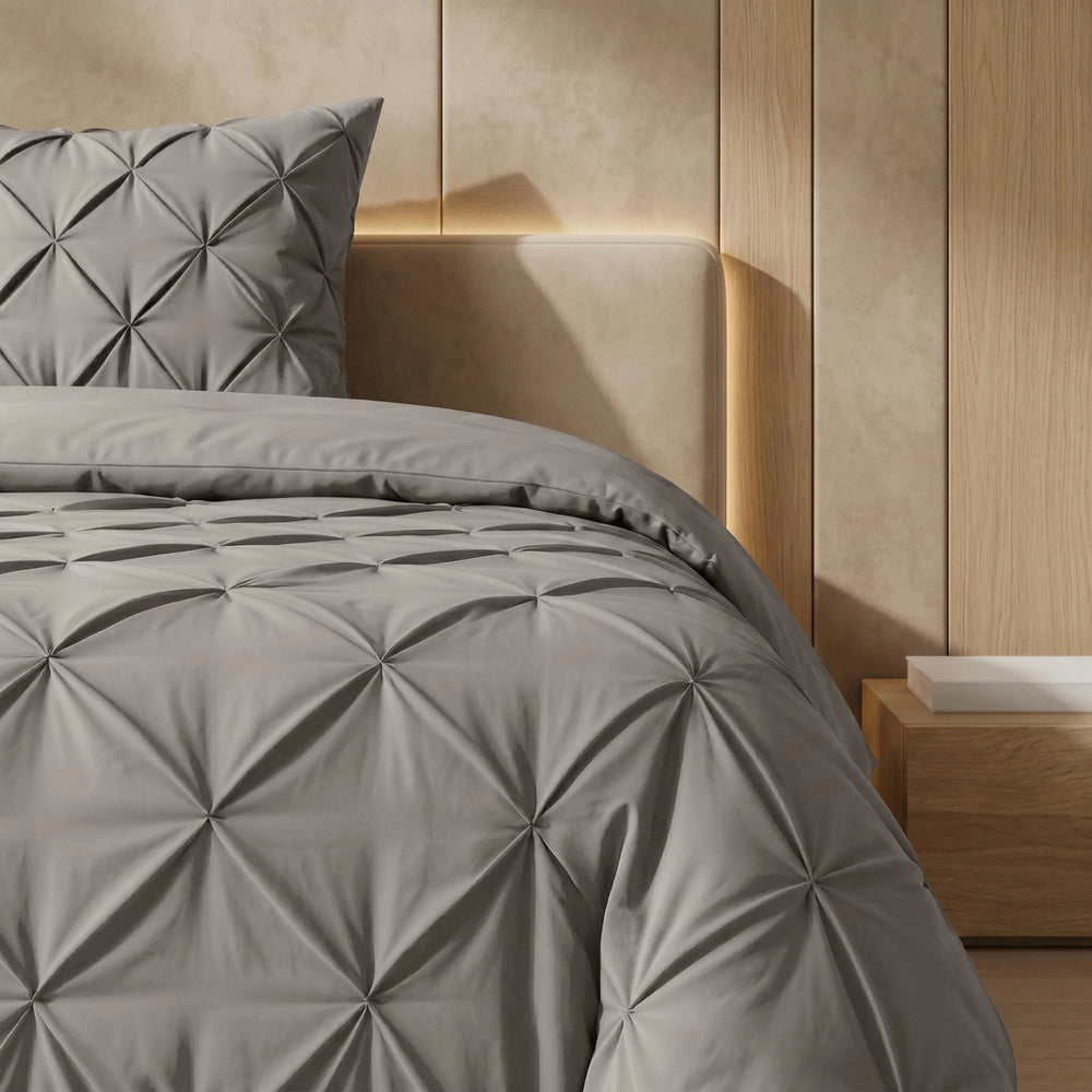 Sleeptime Lazy dekbed zonder overtrek Pintuck - Excl. kussensloop - Grijs - detail aanzicht