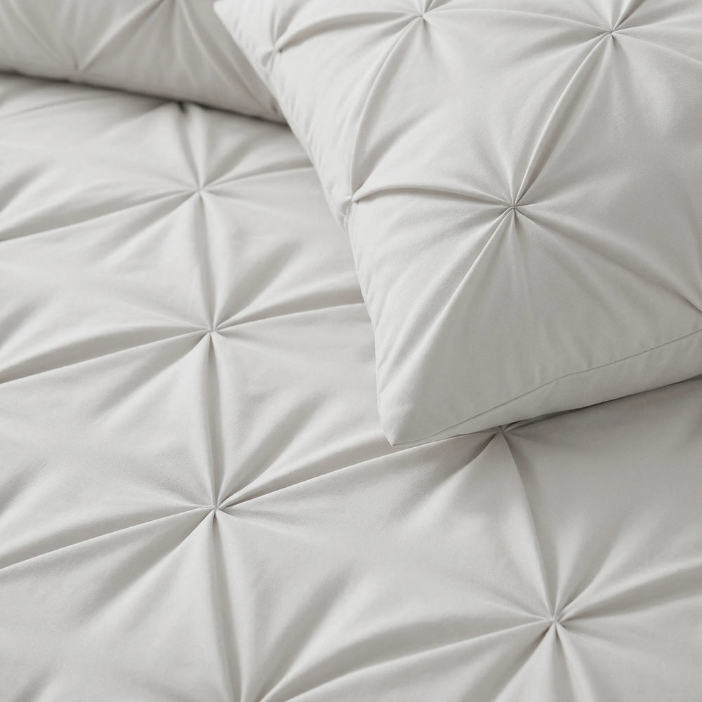 Sleeptime Lazy dekbed zonder overtrek Pintuck - Excl. kussensloop - Off White - detailfoto