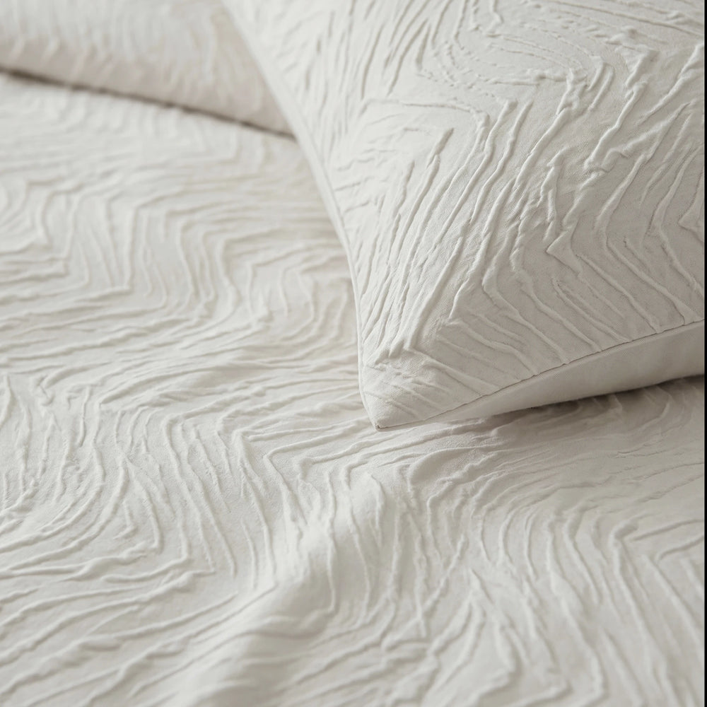 Sleeptime Lazy dekbed zonder overtrek Salva - Incl. kussensloop - Beige - detailfoto