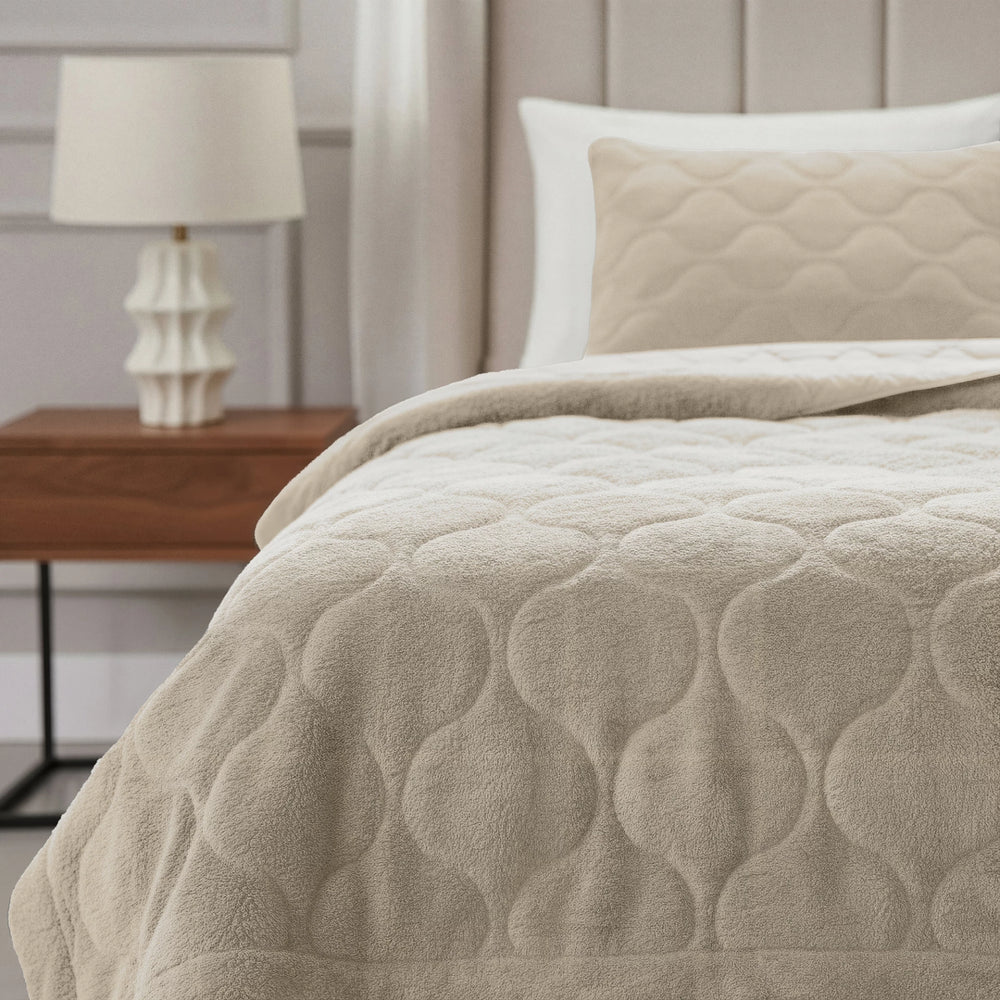 Sleeptime Lazy dekbed zonder overtrek Teddy incl. kussensloop - Beige - kamerfoto