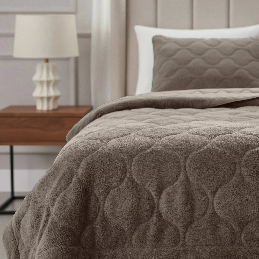 Sleeptime Lazy dekbed zonder overtrek Teddy incl. kussensloop - Taupe - sfeer