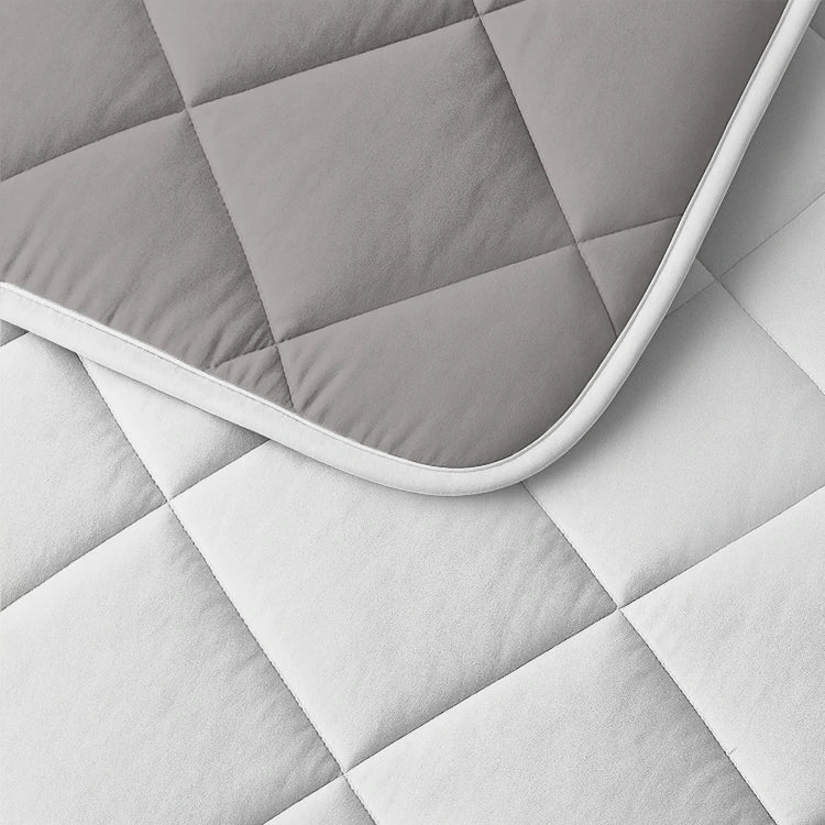 Sleeptime dekbed zonder overtrek incl. kussensloop - Beige/Grijs - detail