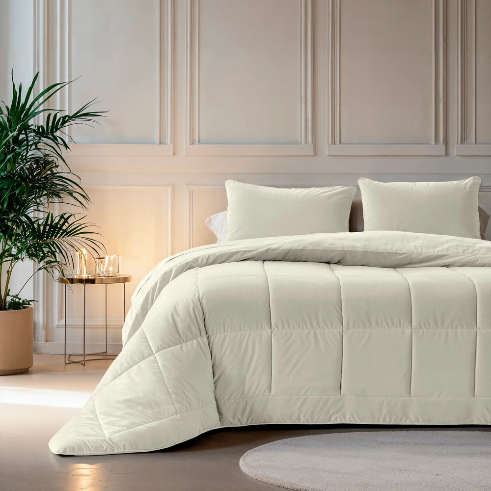 Sleeptime Velvet Lazy dekbed zonder overtrek Excl. kussensloop - Creme