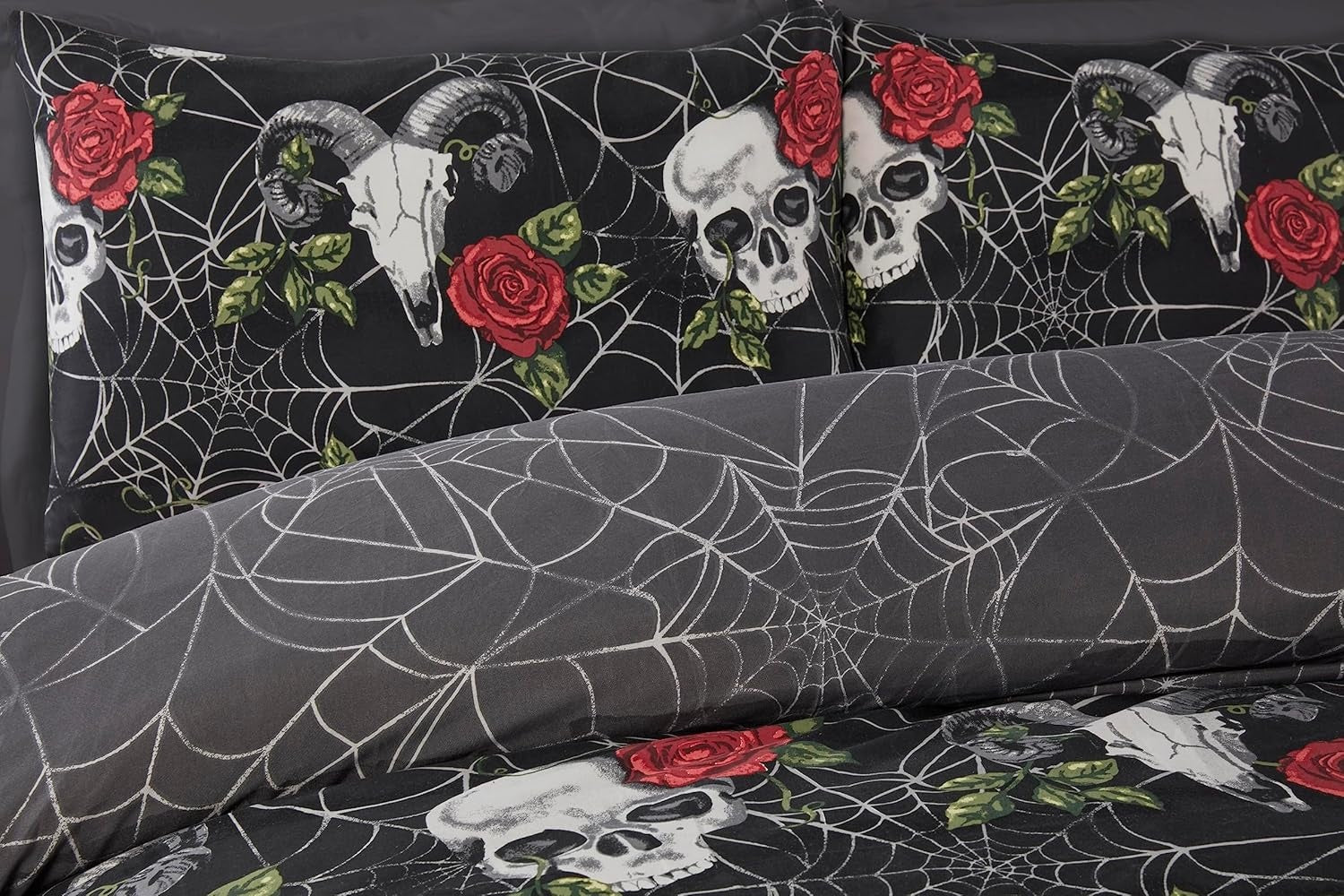 Decoware dekbedovertrek Skulls & Roses - microvezel