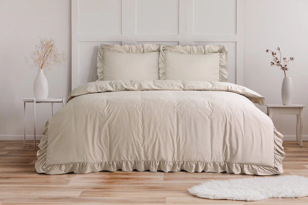 Sleeptime dekbedovertrek Ruffles - Taupe - Microvezel