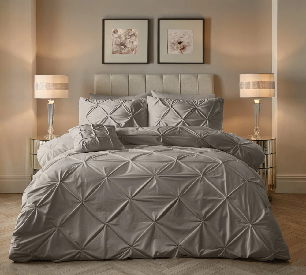 Sleeptime dekbedovertrek Pintuck - zand - velvet