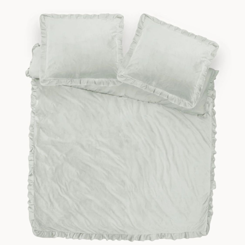 Sleeptime dekbedovertrek ruffles - cappuccino wit - velvet