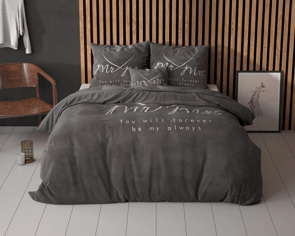 Sleeptime dekbedovertrek Mr & Mrs Heart - microvezel - antraciet - 1-persoons (140x220 + 60x70cm)