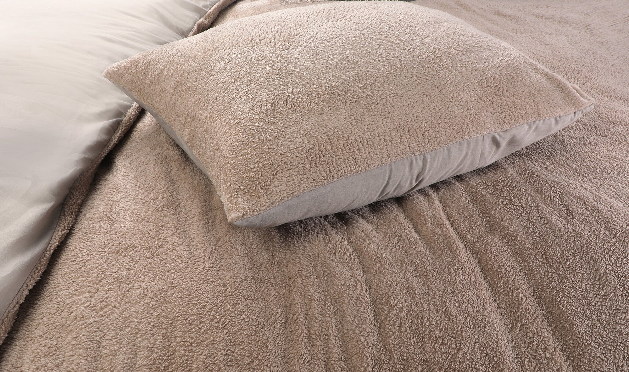 Teddy dekbedovertrek onderkant microvezel - zand - lits-jumeaux (240x220 + 2st. 60x70 cm)