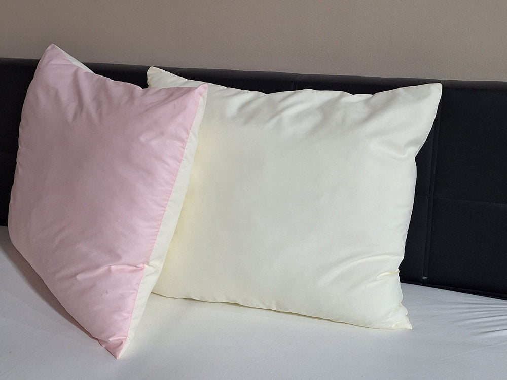 Gekleurd hoofdkussen - roze/ecru - 60x70 cm - 600 gram
